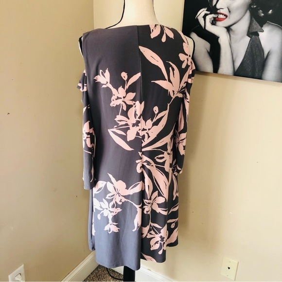 American Living Open Shoulder Floral Dress - Picture 5 of 8